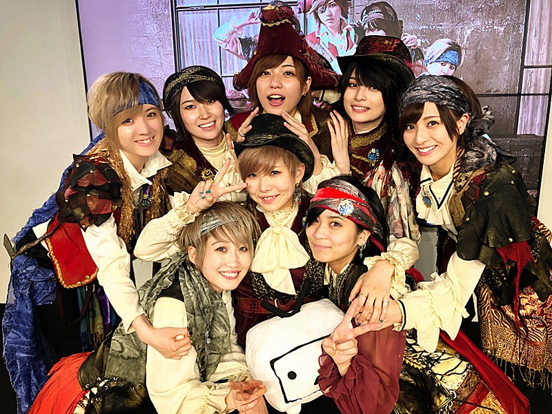 2.5次元イケメン女子グループ、ザ・フーパーズ最初で最後の8人での