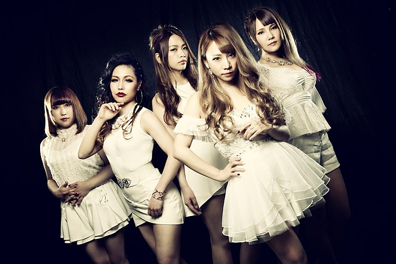 ドイツの巨大フェスで1万人を魅了、日本人女性メタルバンドLOVEBITESが