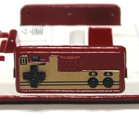 バンプレスト：Nintendo ファミコン&カセットインボックスセット