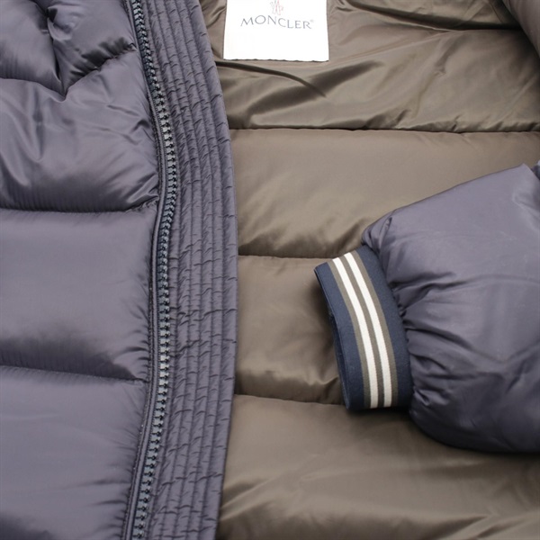モンクレール(MONCLER)モンクレール JEANBART ジェンバート ダウン