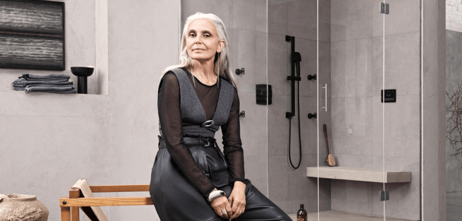 Invari® | H2Okinetic® Multi-Function Wall Mount Handshower