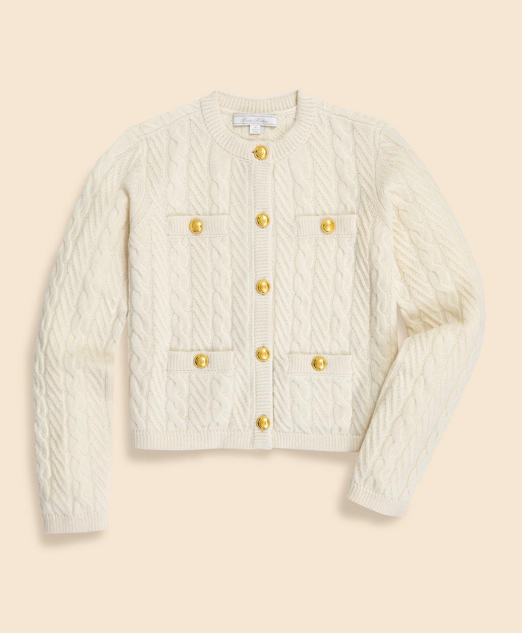 メリノウール／カシミヤ ケーブル ゴールドボタン クルーネック