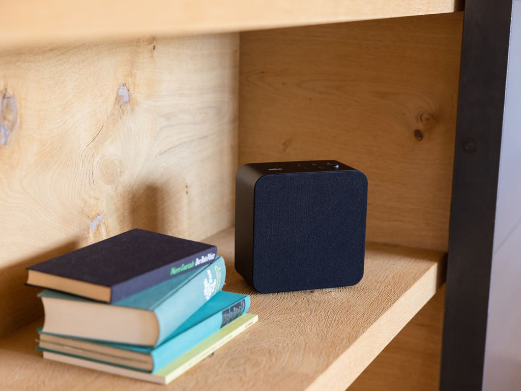 Braun LE03 | ブラウン LE03 by Braun Audio | Generate Design