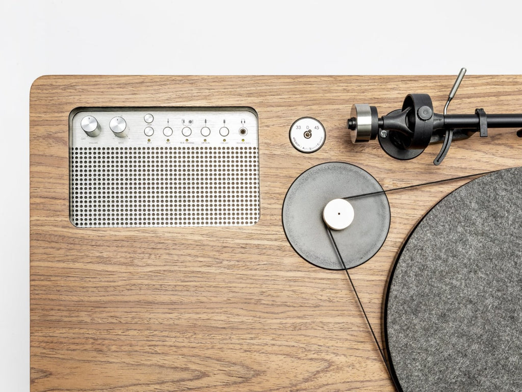 Lx Turntable | エルエックス ターンテーブル by Samuel Accoceberry