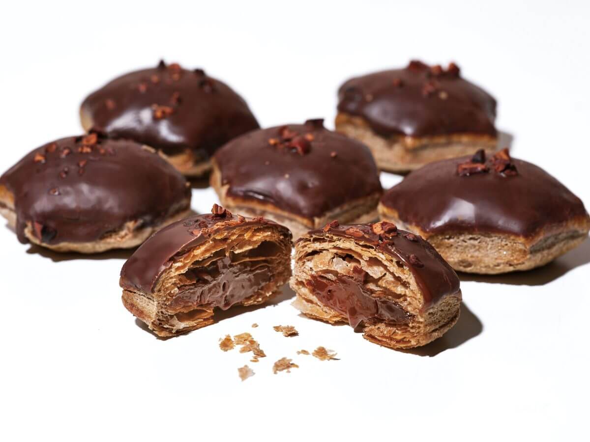 パイの実×チョコレートバンク ロングセラーと鎌倉のチョコブランドが夢