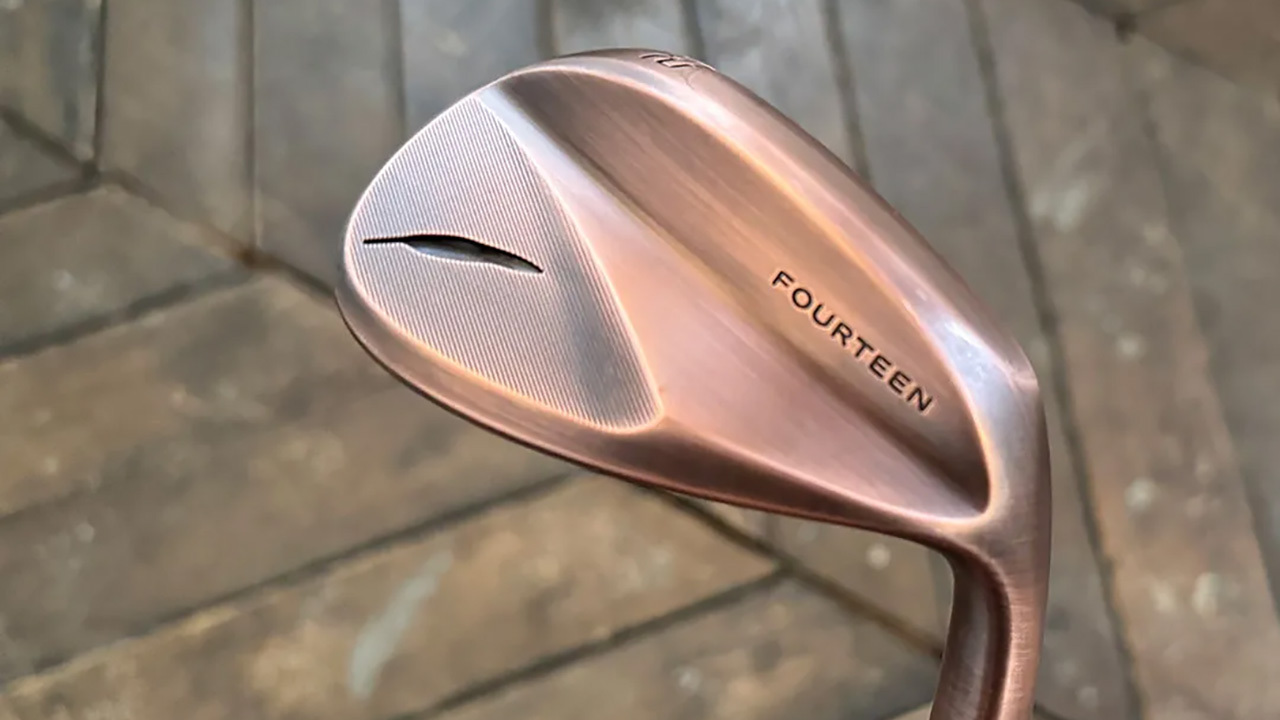 スコッティ・キャメロン「PHANTOM X 9.5 TRIPLE BLACK」パターが数量