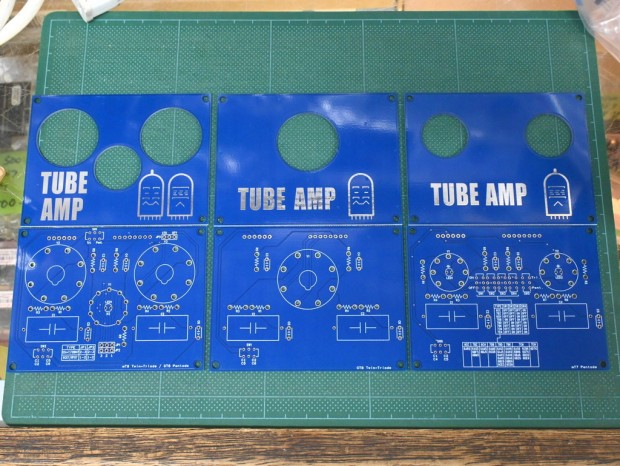 付属の3種基板で多彩な真空管に対応する「真空管アンプ実験キット」が
