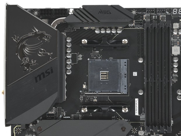 一切の無駄がない漆黒の強靭B550マザーボード、MSI「MEG B550 UNIFY