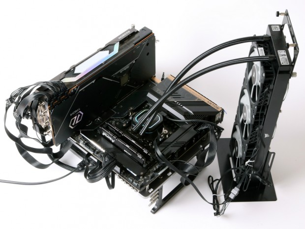 低消費電力・高速なゲーミングCPUの大本命。最新3D V-CacheモデルAMD