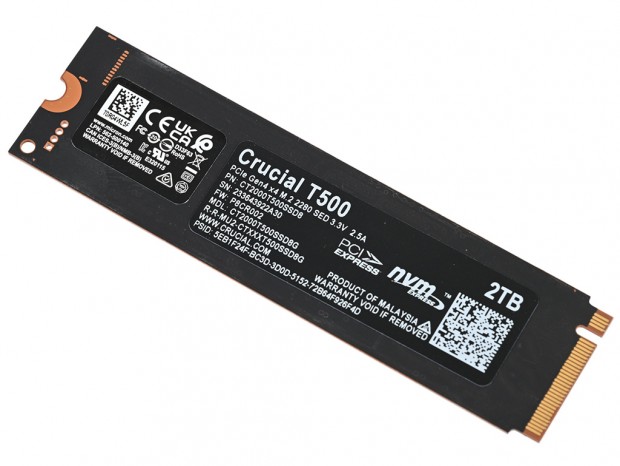 PCI Express 4.0(x4)の限界に迫る高速NVMe M.2 SSD、Crucial「T500