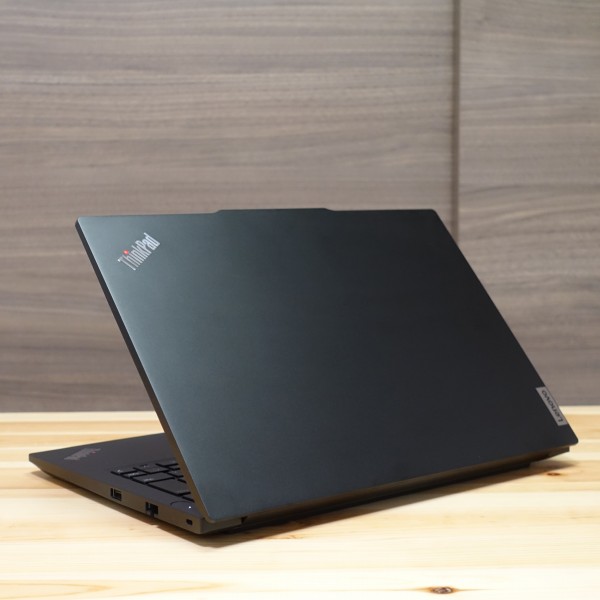 レノボThinkPad E14 Gen6(Intel Core Ultra)レビュー/パソコン徹底比較