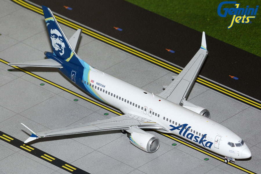 G2ASA1317 GEMINI 200 Alaska Airlines / アラスカ航空 B737 MAX8