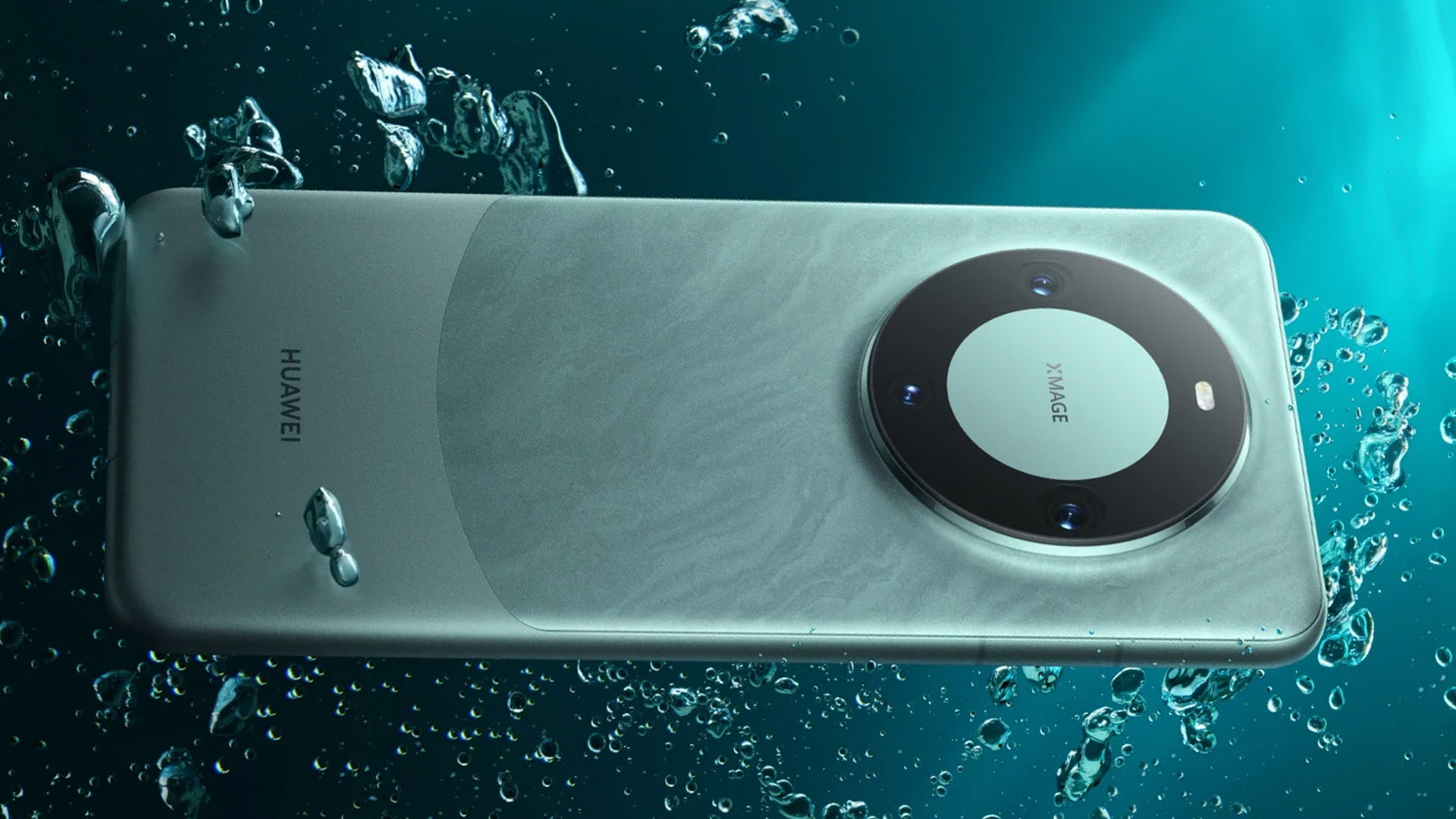 HUAWEI surprisingly reveals the Mate 60 Pro with three punch holes