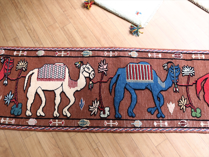 ア*ィ様 オールドキリム 手織りラグとラクダ飾りのセット ア*ィ様