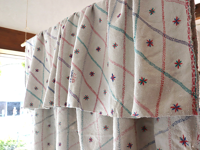 インド カンタ刺繍・パッチワーク/ラリーキルト 古布・ヴィンテージ