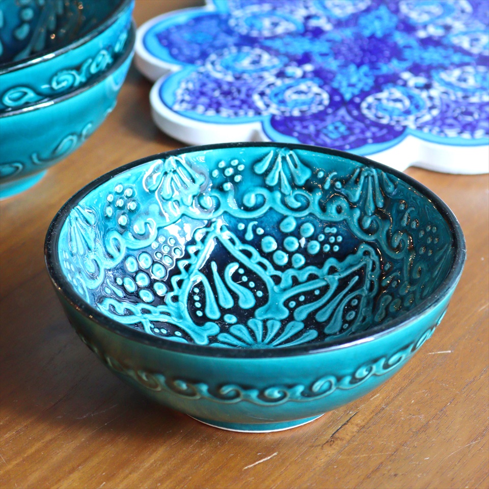 トルコ製 ボウル (手書きキュタフヤ陶器) φ12cm フィルゼ イエシル