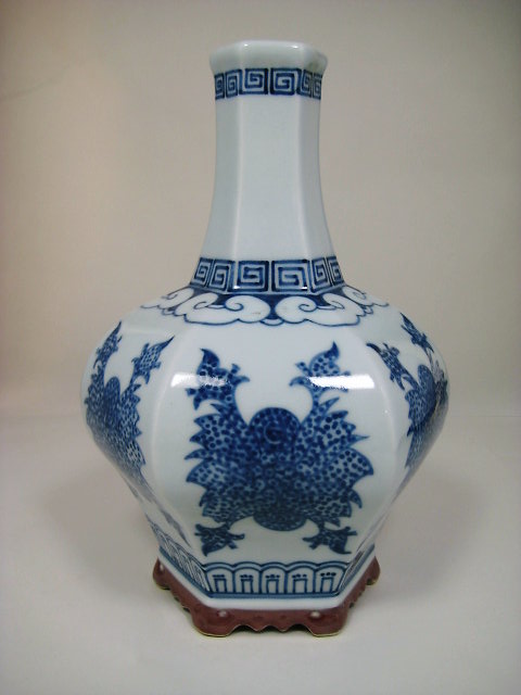 韓国伝統作家・古仙窯・朴 仁源作の白磁染付瓶 茶道具・古道具・古美術