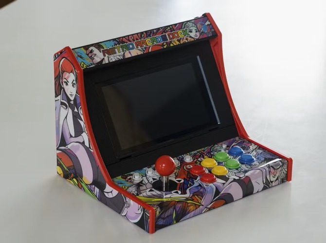 スイッチをアーケード筐体に変える「レトロアーケードドック」が