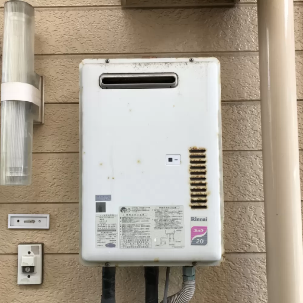 リンナイRUX-2010WO-E→リンナイRUX-A2015W-E｜八千代市の給湯器交換