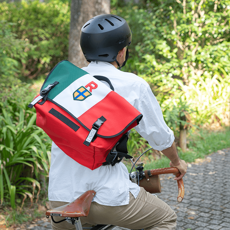 ジブリ美術館オリジナル サイクルバッグ(大) ポルコ・ロッソ｜三鷹の森