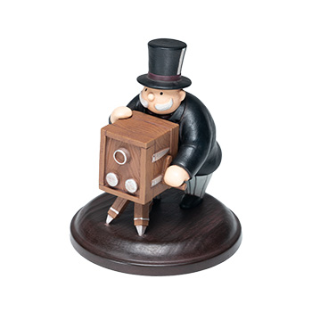 ジブリ美術館オリジナル レリーフマグネット トトロのニセ受付｜三鷹の