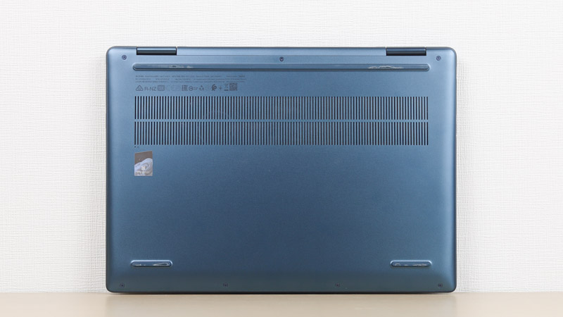 Lenovo Yoga 7i Gen 8 14型の実機レビュー 高品質ディスプレイの