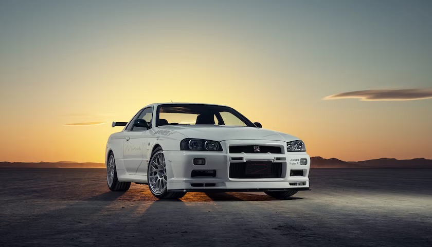 スカイラインR34 GTR BNR34 Vスペック用クロスバー R34「スカイラインGT-R」が約3800万円で落札！ 限定車「VスペックII