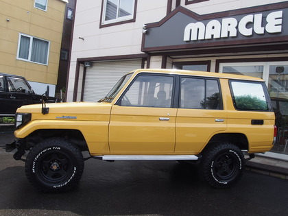 ランクル77ZXナロー仕様！前後デフロック！純正イエローNEW