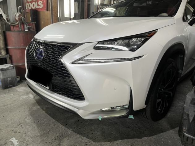レクサスNX純正フロントバンパーのスポイラー部分を交換修理！｜傷・錆