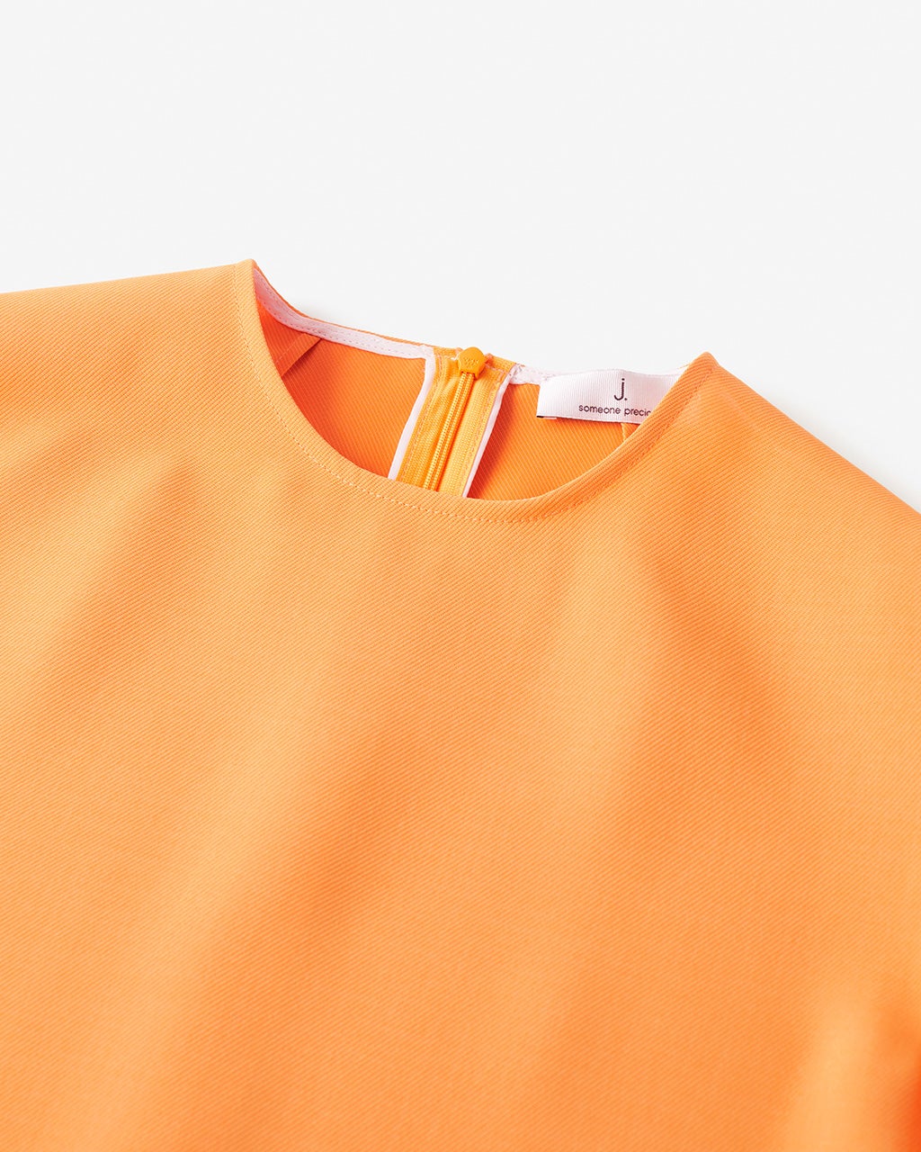 ドライタッチツイル・ストレートワンピース/DoCLASSE