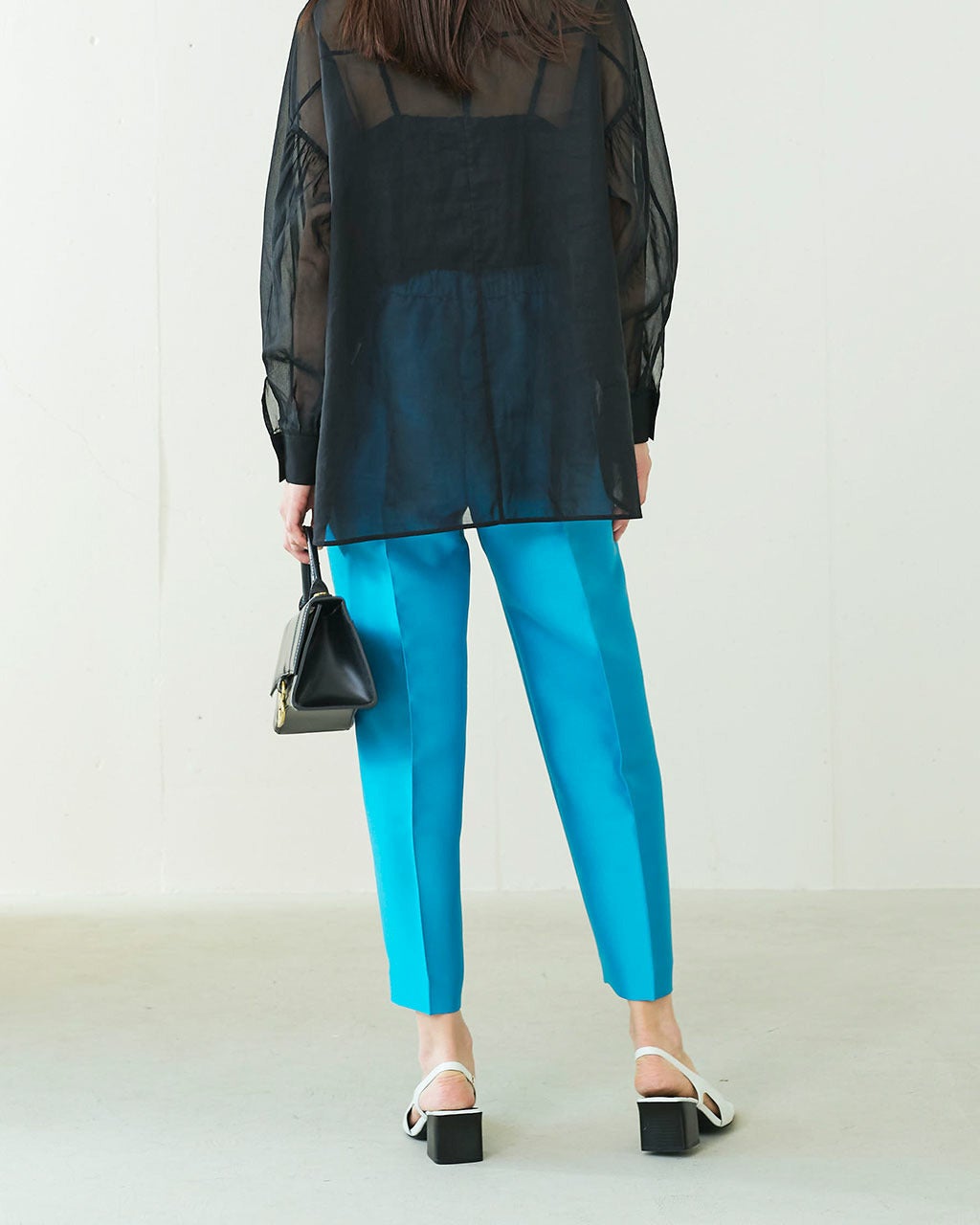 オクタダブルクロス・カーブクロップドパンツ/DoCLASSE