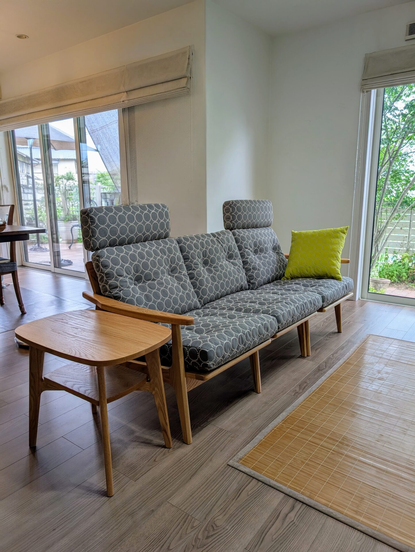 マルニ60オークフレームチェア ミナペルホネン-dop-tambourine-をお