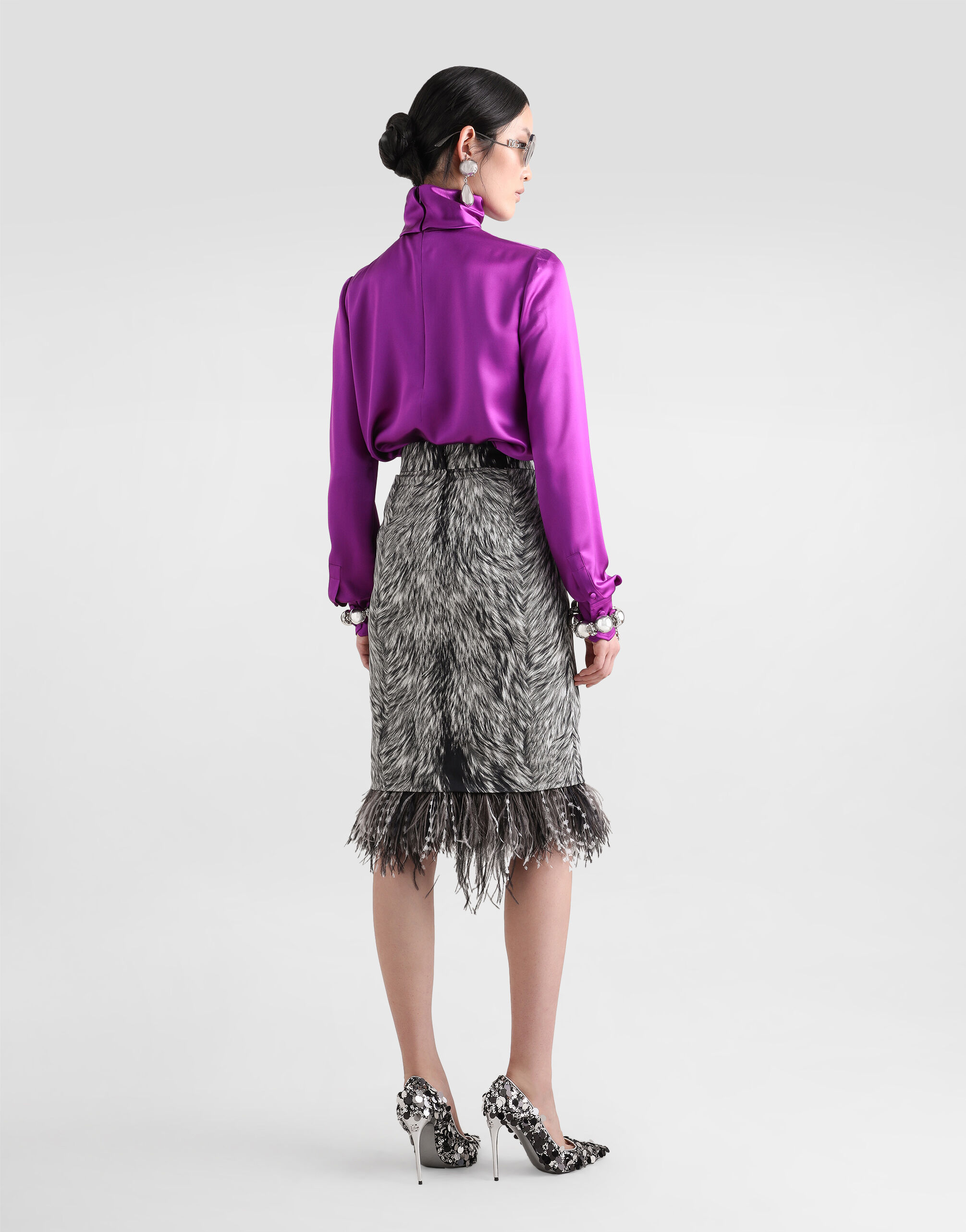 マルチカラーのウィメンズ シルクサテン タートルネック サックトップ