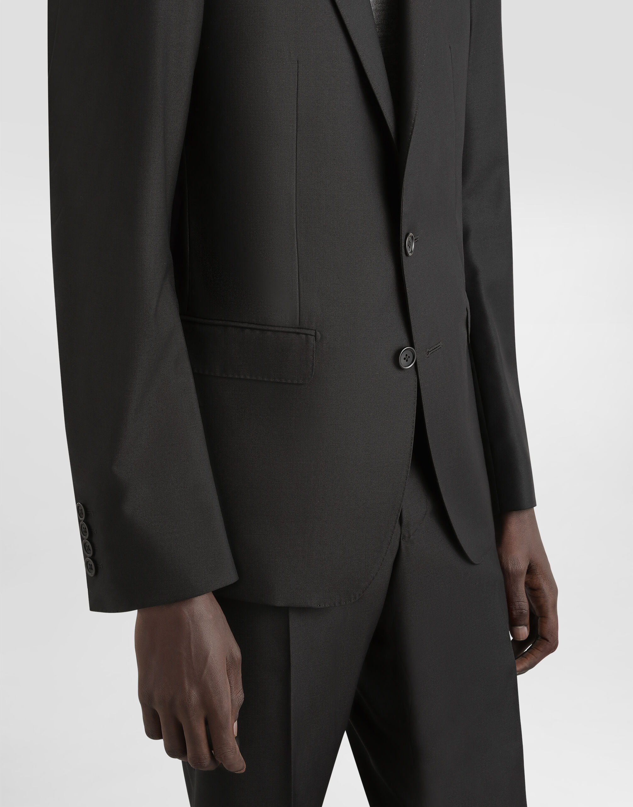 ブラックのメンズ スーツ マルティーニフィット ウール&シルククロス