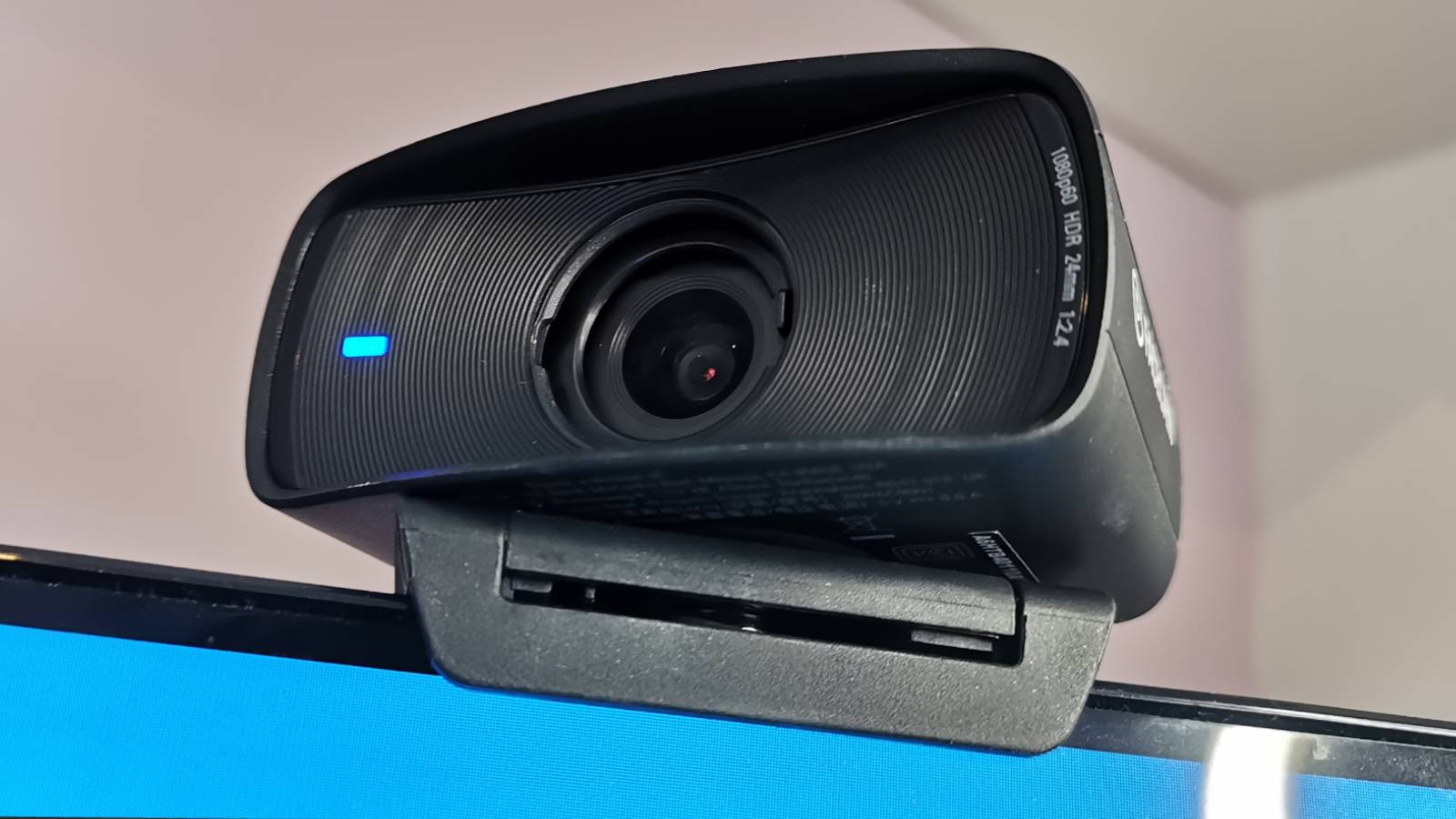 Elgato Facecam MK.2 review: A quality upgrade - Dexerto