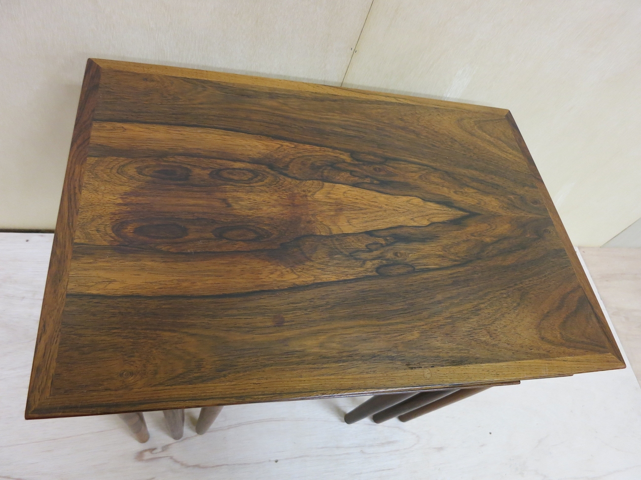 ローズウッド ネストテーブル ビンテージ北欧家具 « 過去販売商品