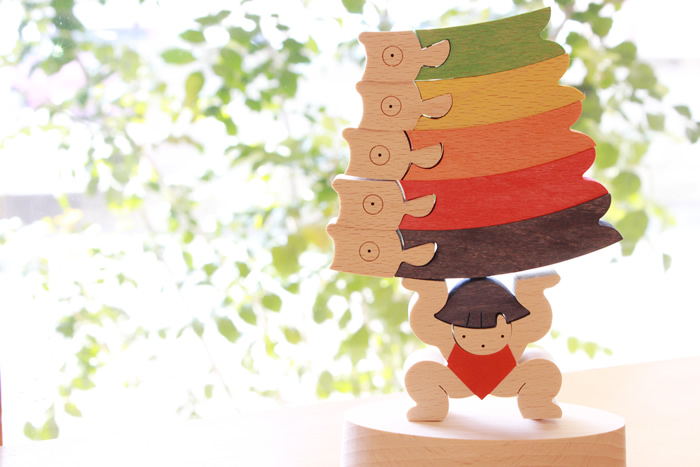 鯉のぼりを揚げる金太（小）】 木のおもちゃデポー