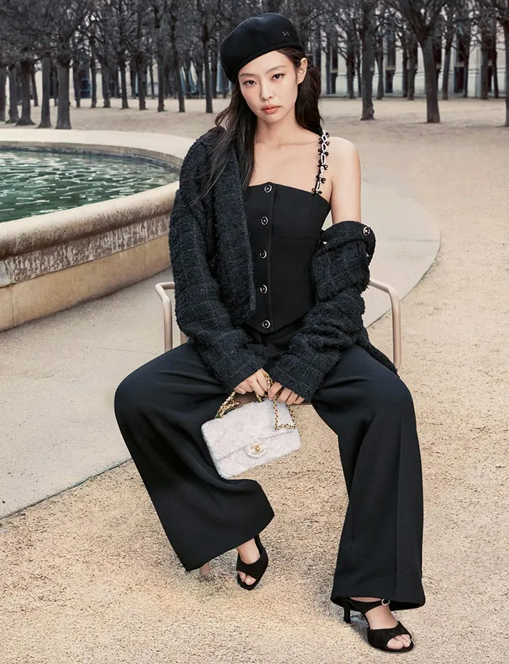 Jennie Stars in Chanel FW25.26 Pre-Collection Campaign
