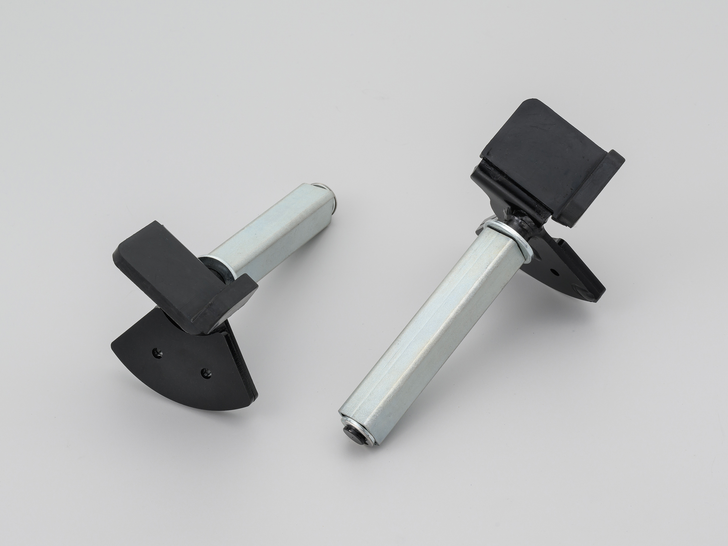 フロントフォークスタンドアタッチメント｜株式会社デイトナ