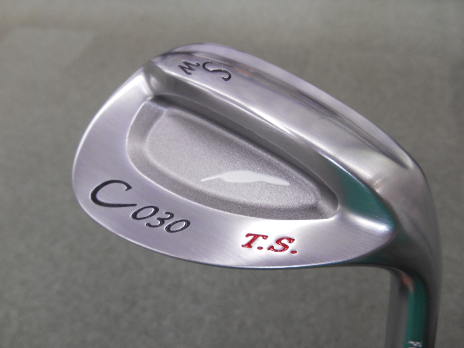 ☆フォーティーンのC-030ウェッジを打ってみましたが・・・☆｜第一