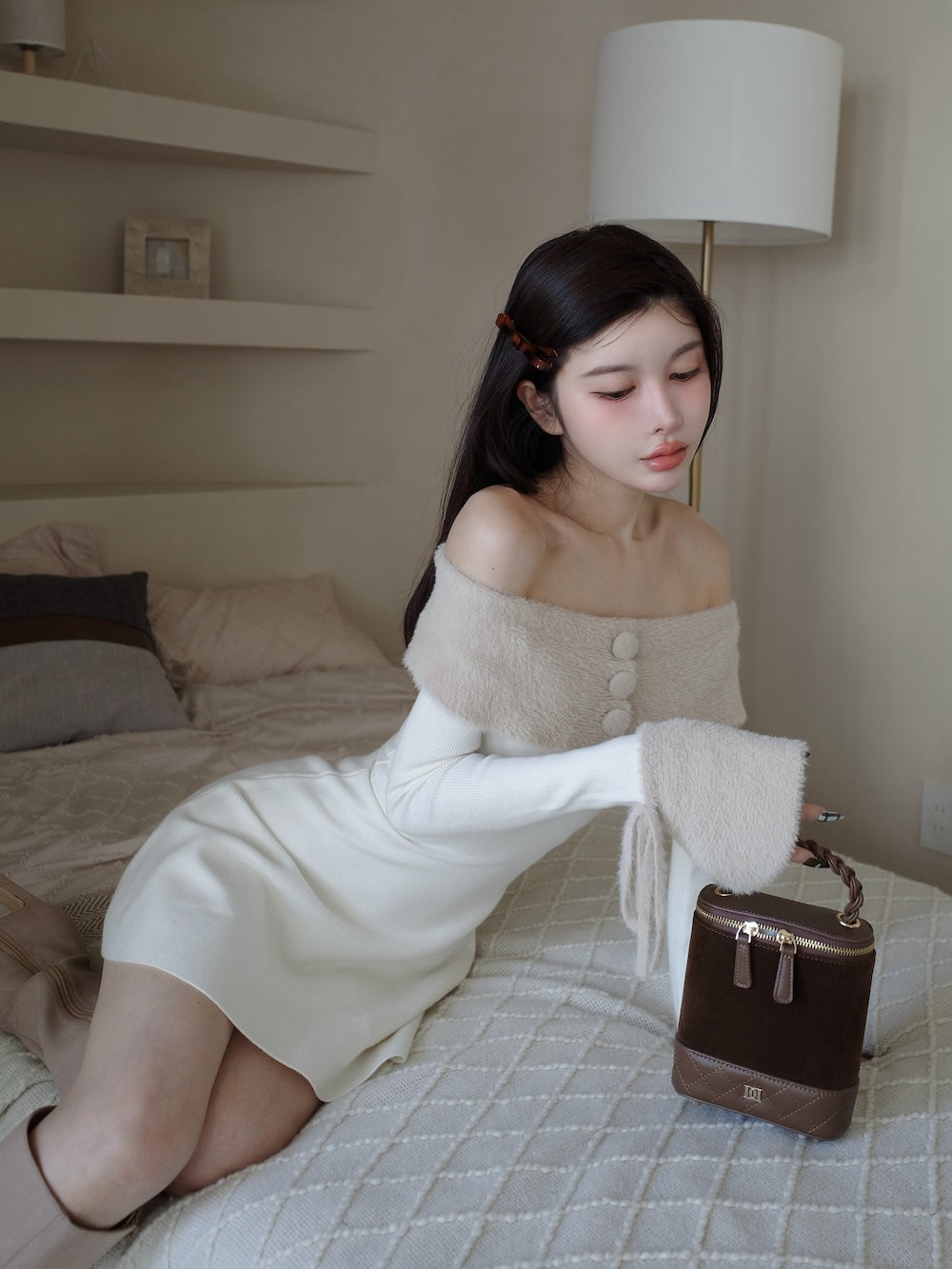 オフショルシャギーニットミニワンピース – Darich (ダーリッチ)