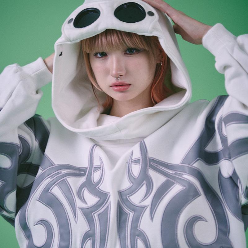 GALFY(ガルフィー) “探検メガネ部族パーカー” - DISSIDENT WEB SHOP