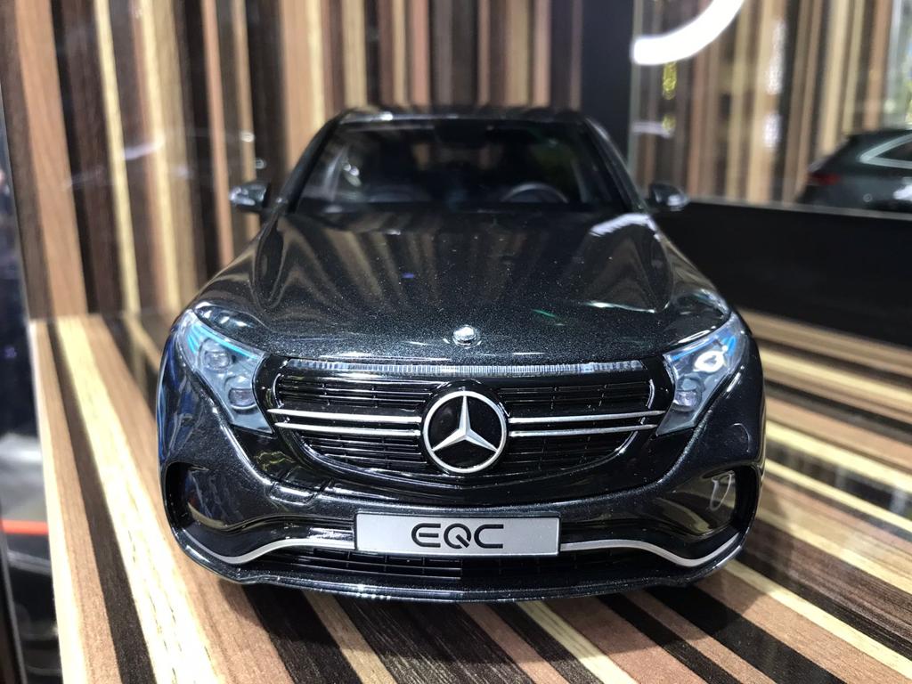 1/18 Diecast Mercedes-Benz EQC 400 4Matic Dark Grey Norev Scale