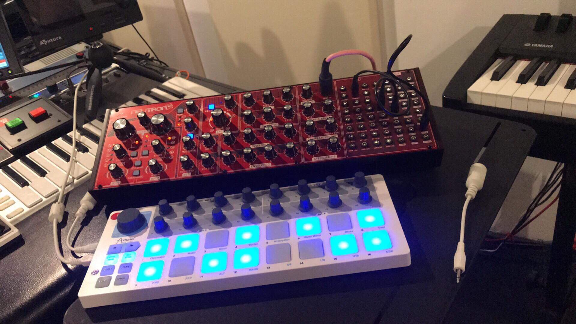 このパワフルなサウンドはアナログシンセ特有!?DAWとも連携可能な