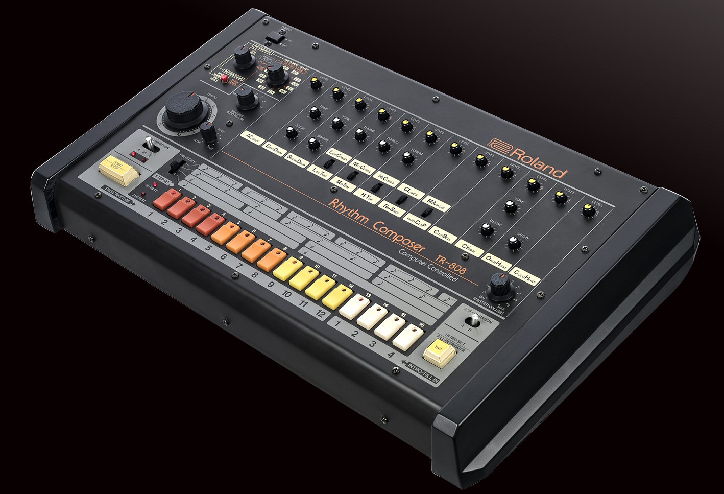 TR-808、TR-909、TB-303はどのようにして誕生したのか。開発者が909の