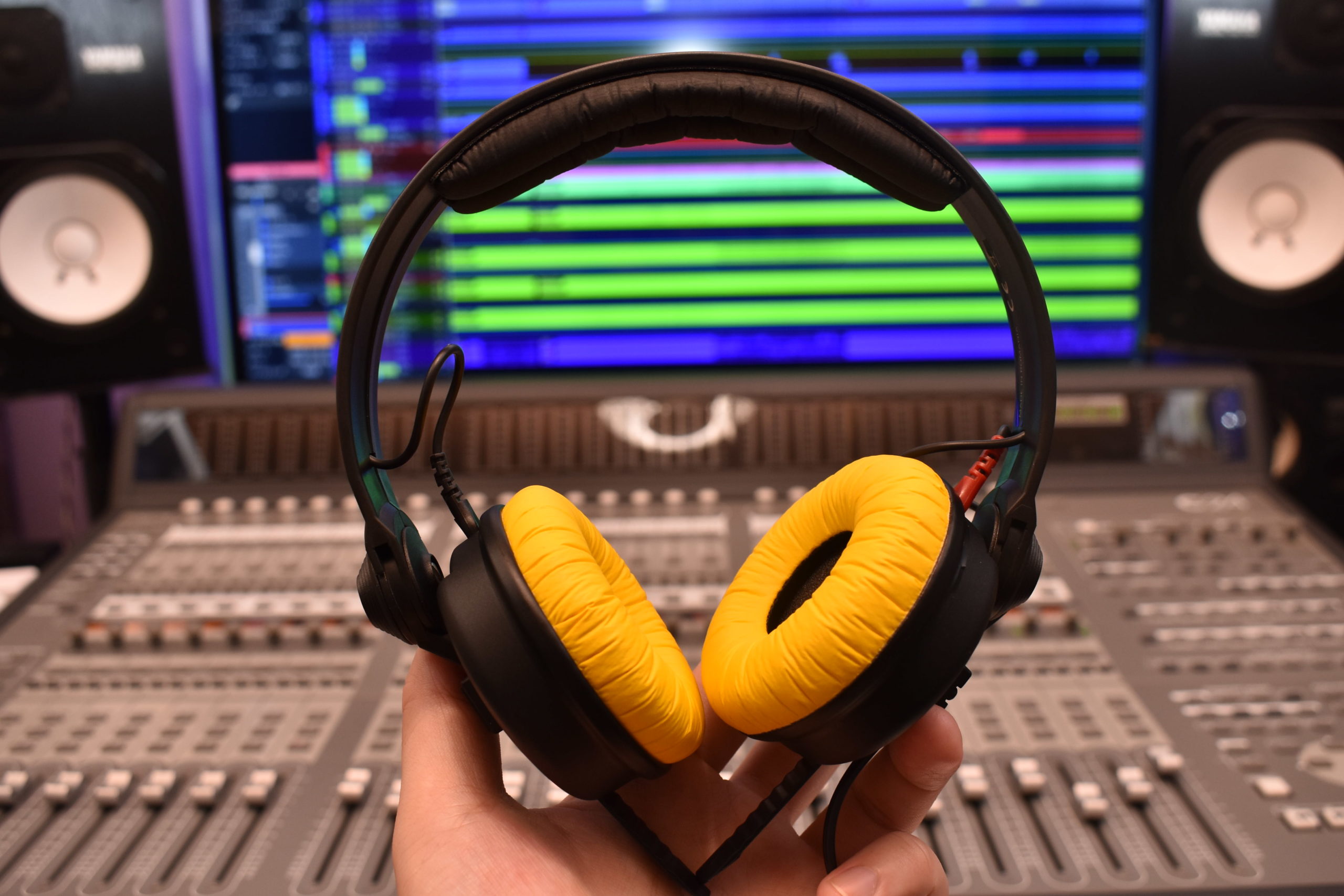 SENNHEISER創業75周年記念モデルのHD 25 Limited Editionが数量限定で