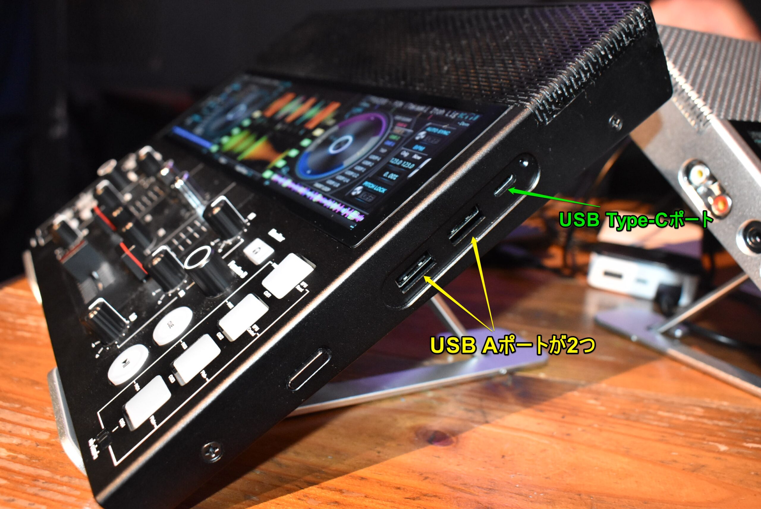 A4サイズのポータブルDJシステム、GODJ Plusの後継機、FJ1のクラファン