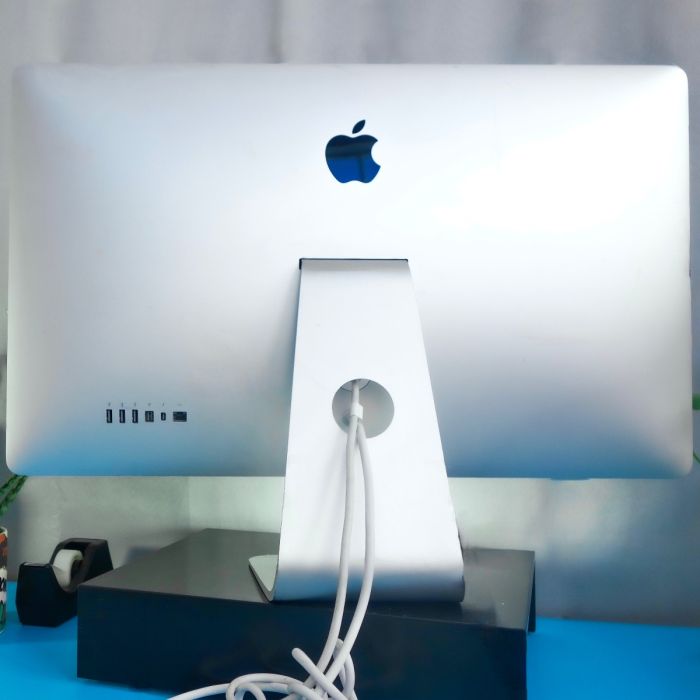 Apple Thunderbolt Display Monitor 27