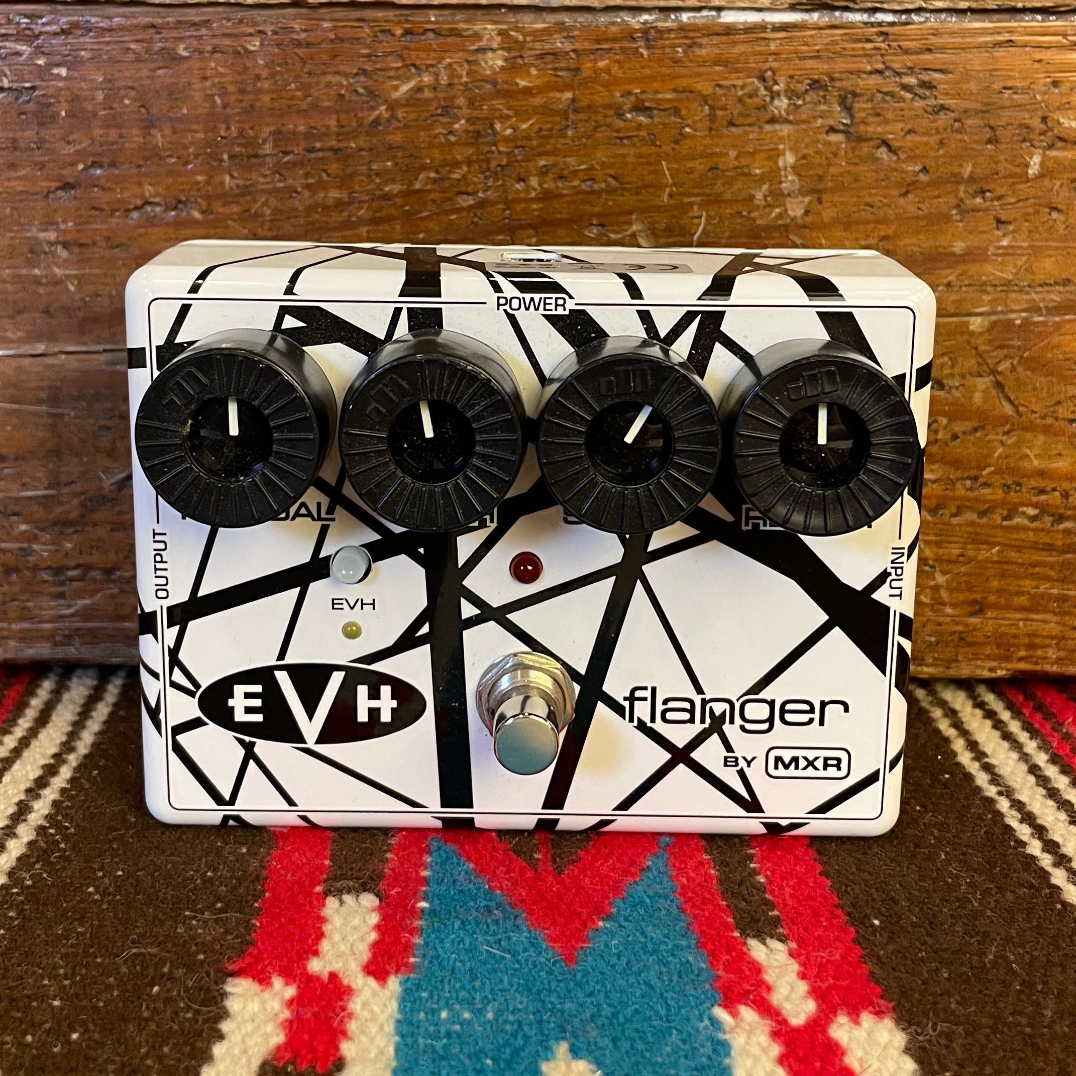 MXR EVH Flanger Pedal White EVH117 Eddie Van Halen w/ Box