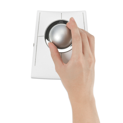 Kensingtonが環境に優しいリサイクル素材を使用した「EQシリーズ